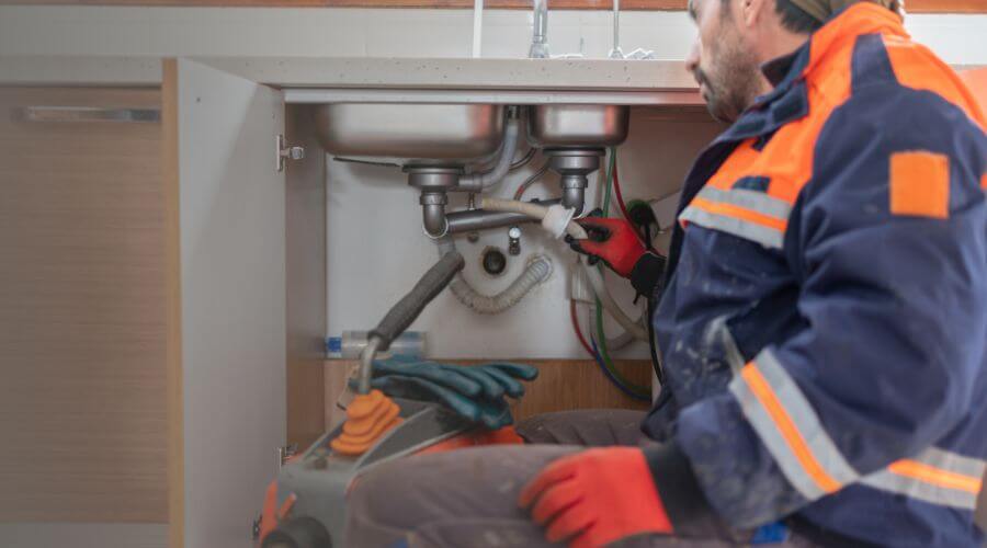 Descale Tankless Water Heater in Arvonia, VA
